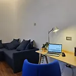 N 5 Bed and Breakfast Πομπηία