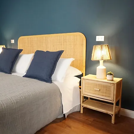 ベッド・アンド・ブレックファスト N 5 ポンペイ