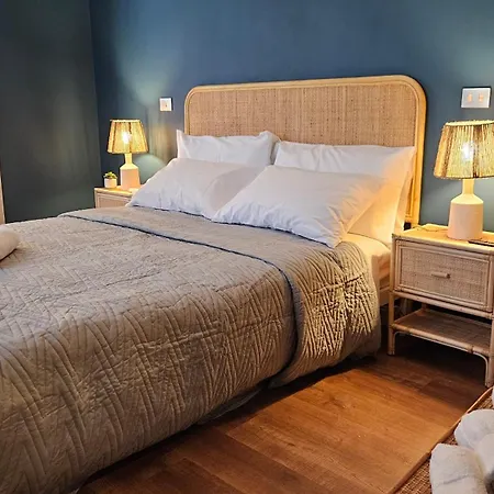 ベッド・アンド・ブレックファスト N 5