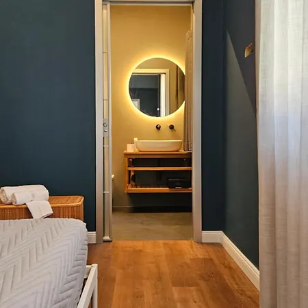 ベッド・アンド・ブレックファスト N 5