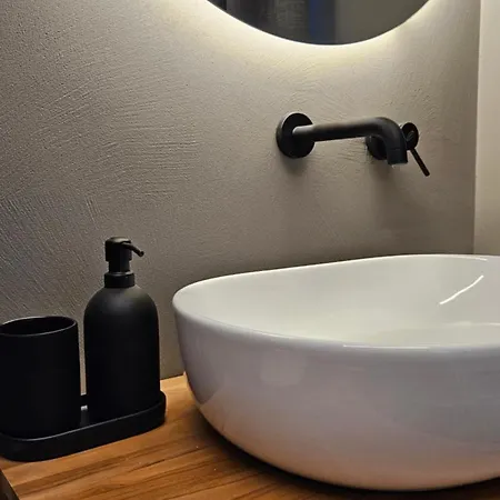 N 5 ベッド・アンド・ブレックファスト