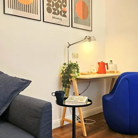 N 5 ベッド・アンド・ブレックファスト 4*