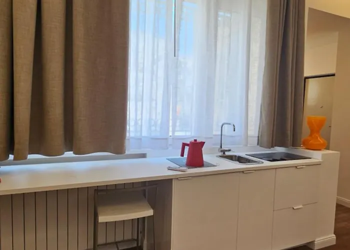 לינה וארוחת בוקר N 5 פומפיי