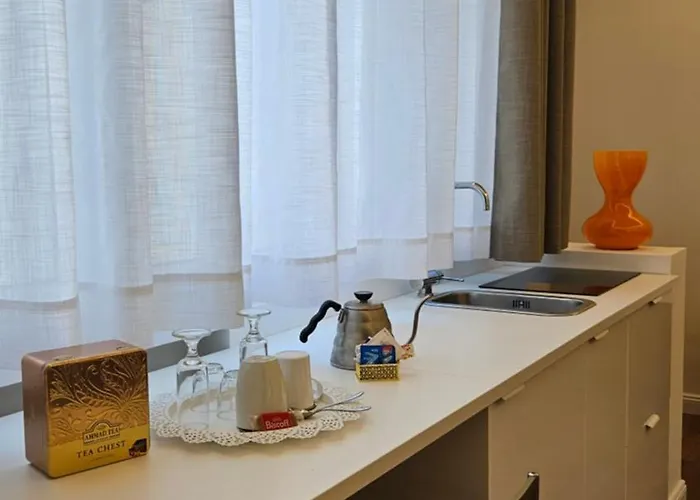 לינה וארוחת בוקר N 5 פומפיי